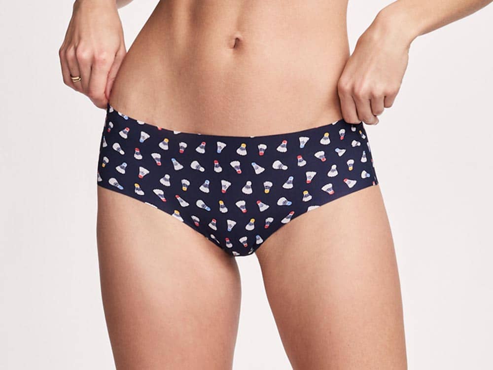 Woman wearing Invisible Edge Hipster