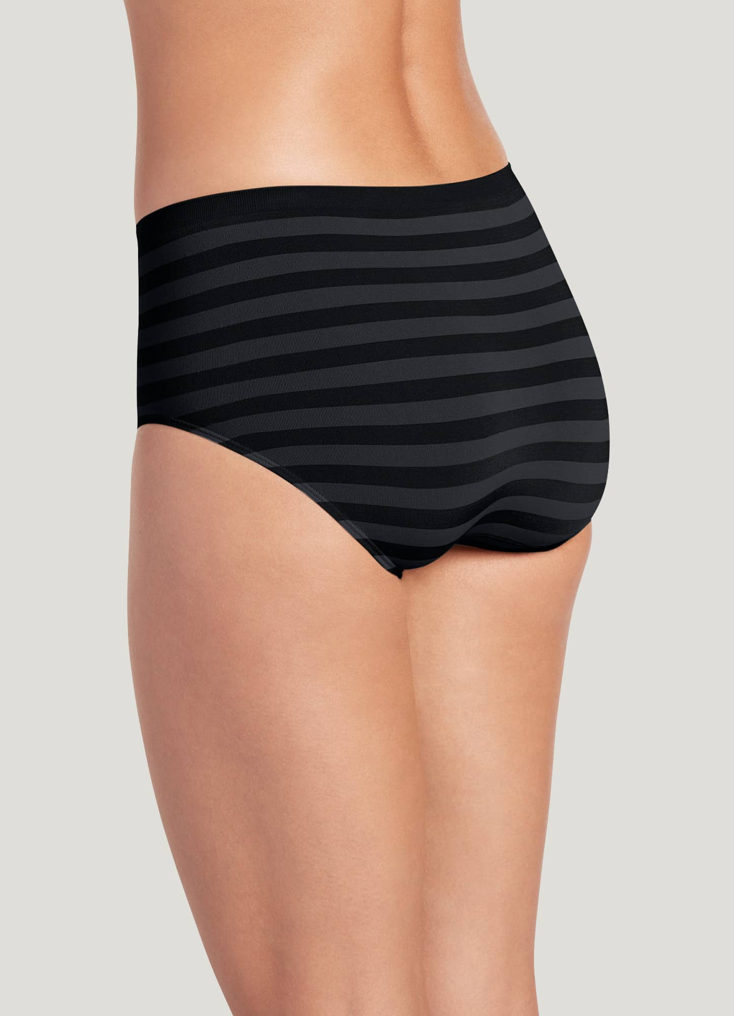 Jockey® Matte & Shine Seamfree® Full Rise Brief Women's Underwear - Black  Stripes, 6 - Fred Meyer