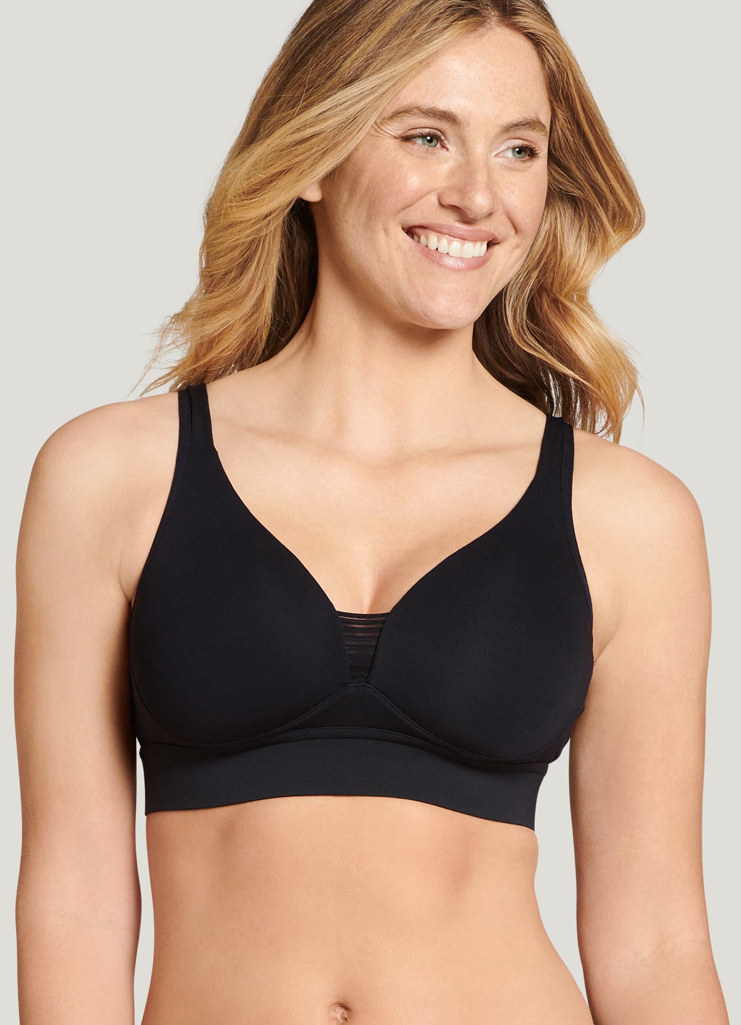 Embrace softness and lasting support with Jockey Forever Fit™ Full