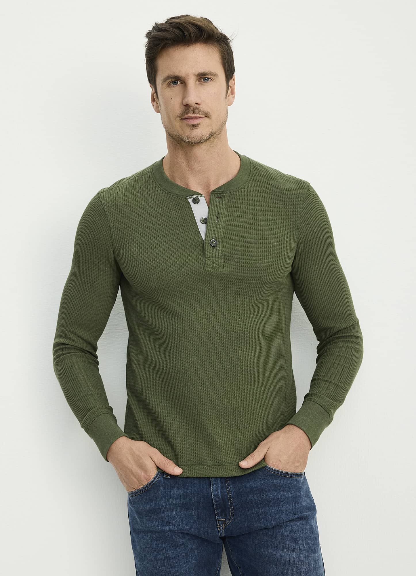 Jockey Long Sleeve Waffle Henley