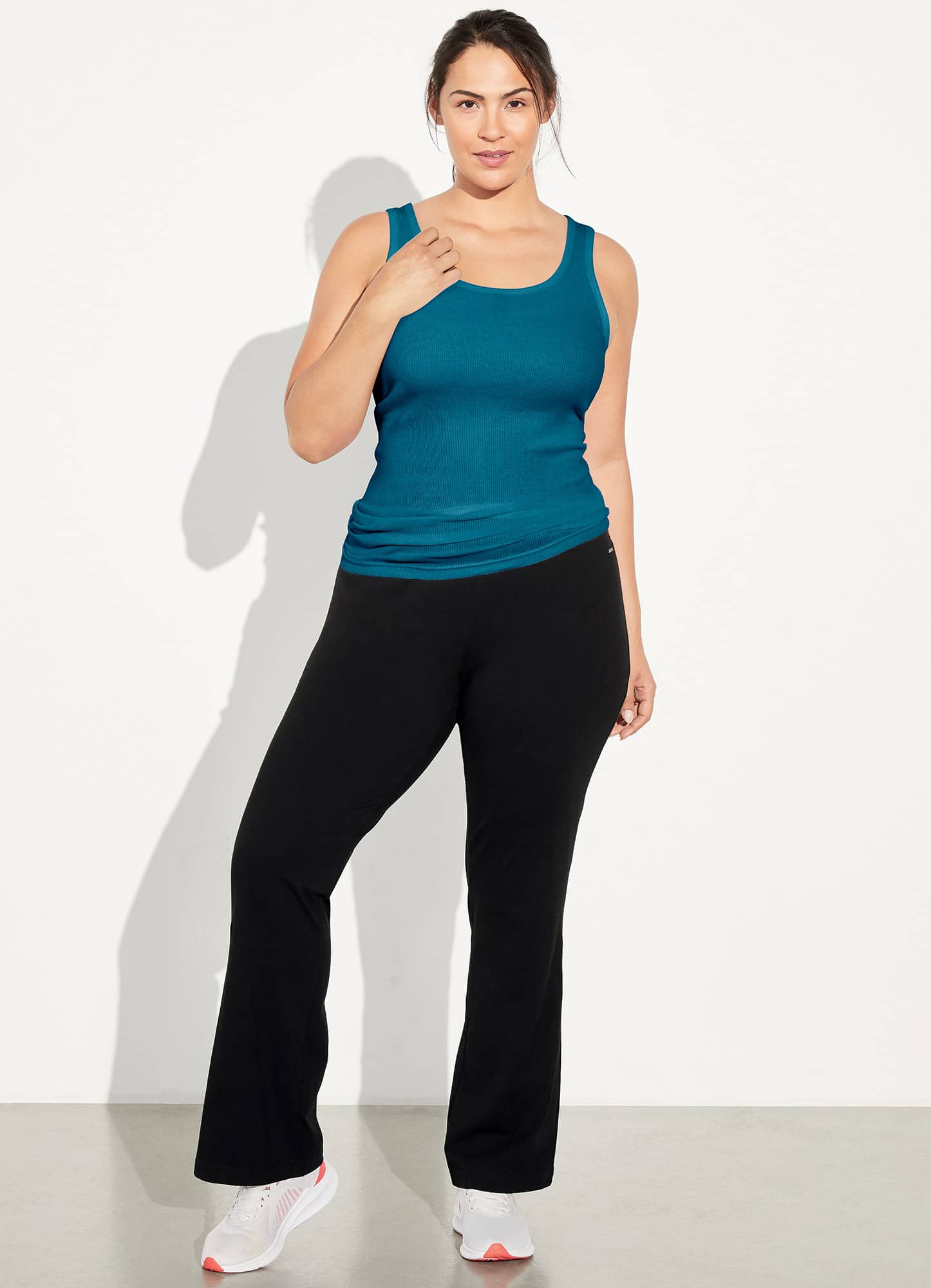 Jockey Women's Yoga Pants, Size M, Black, Knee Length, Pull On, Slim/  Stretch, | eBay