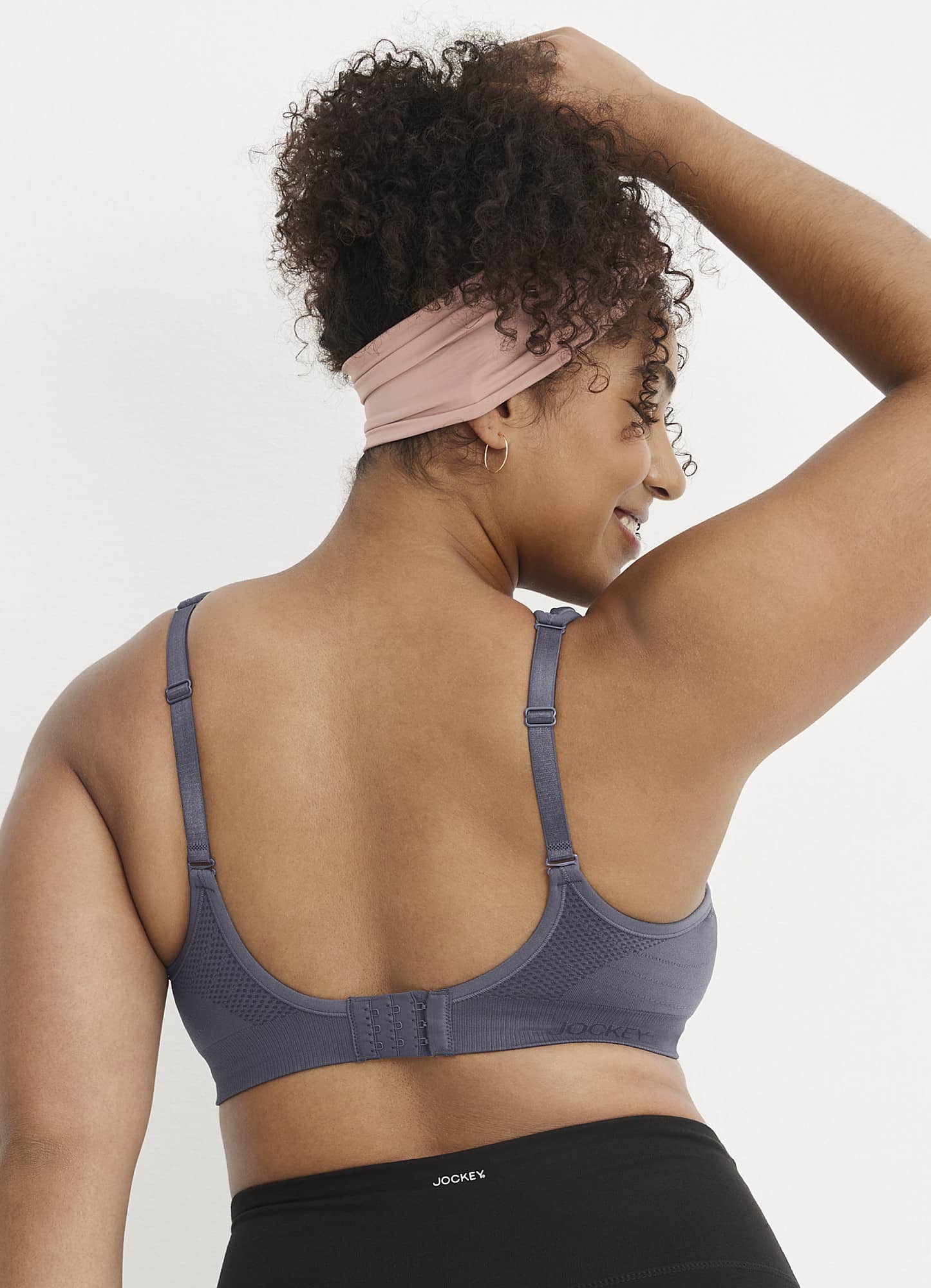 1,067 Sports Bra That Lifts And Separates Images, Stock Photos, 3D objects,  & Vectors